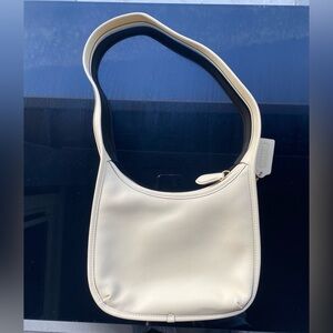 Coach Curve Zip Bag in Moonlight